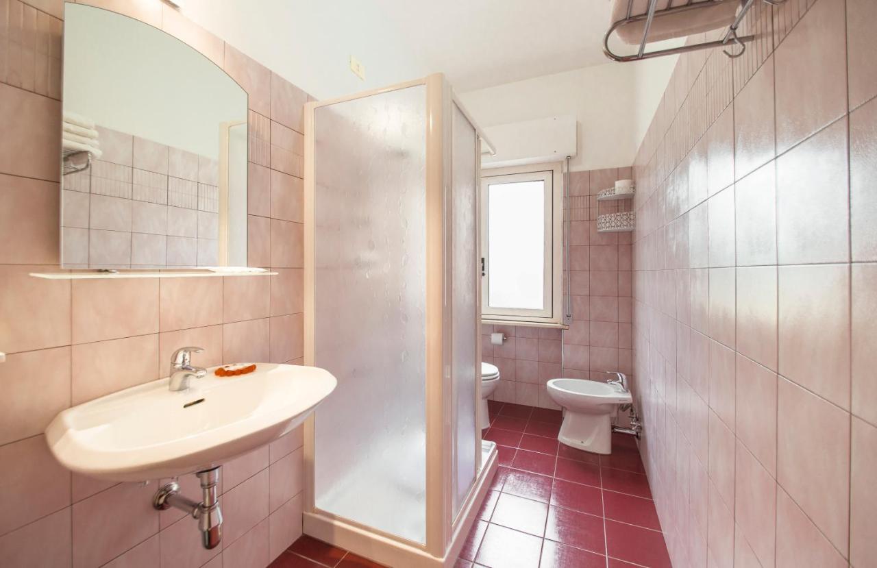 Albergo Il Veliero Pineto Esterno foto