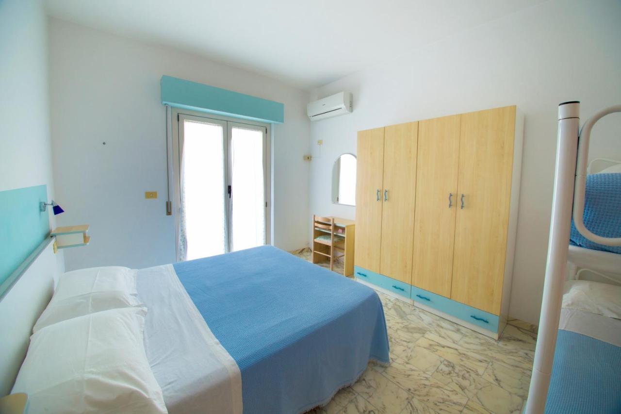 Albergo Il Veliero Pineto Esterno foto