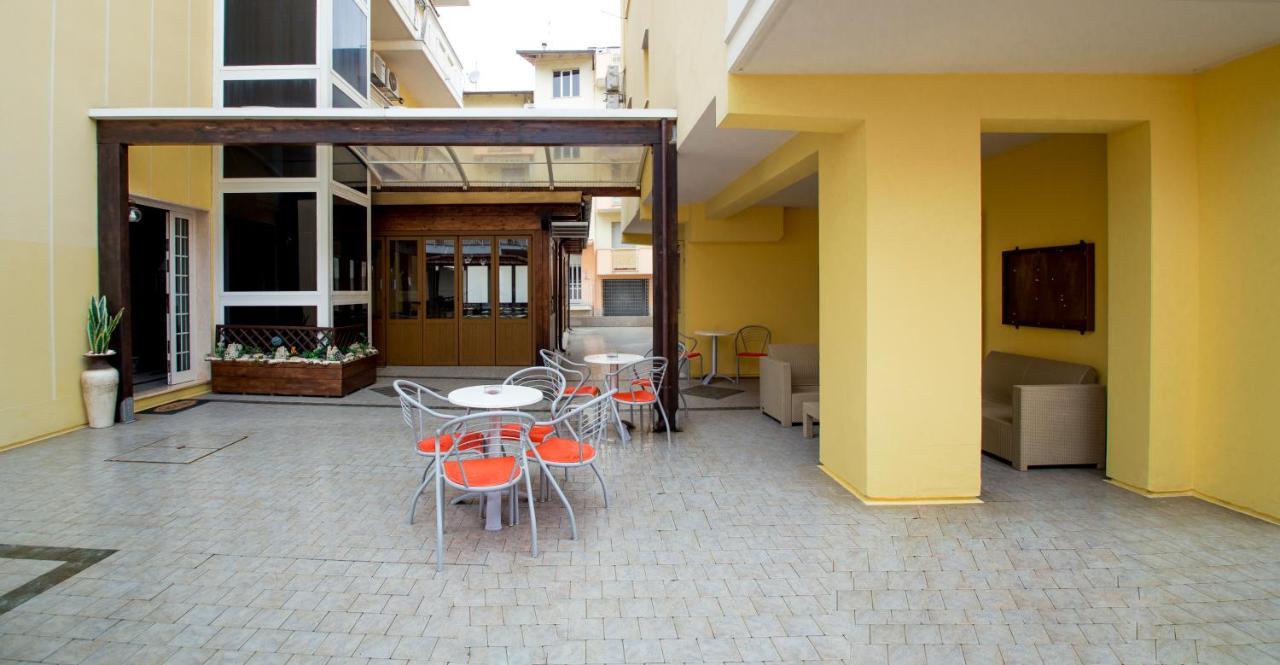 Albergo Il Veliero Pineto Esterno foto